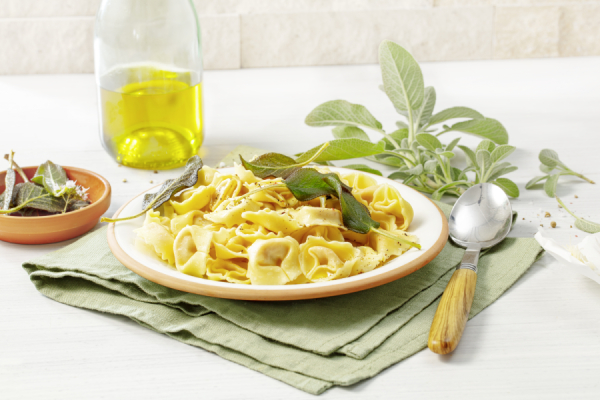 bio-verde Frische Tortellini mit Käse & Tomaten