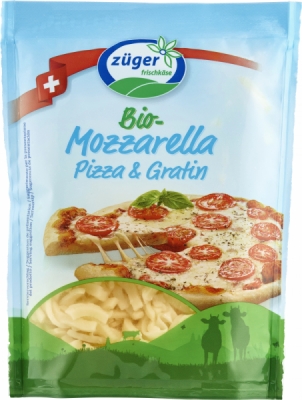 Mozzarella gerieben